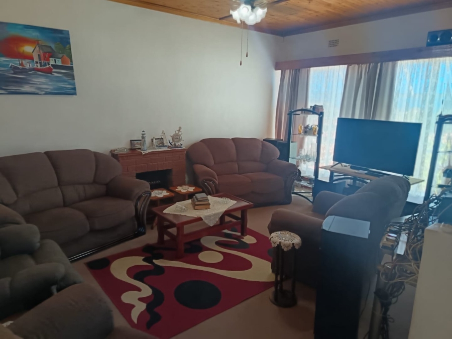 3 Bedroom Property for Sale in Carters Glen Northern Cape